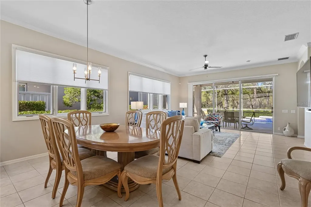 8733 49th Terrace East Bradenton FL 34211