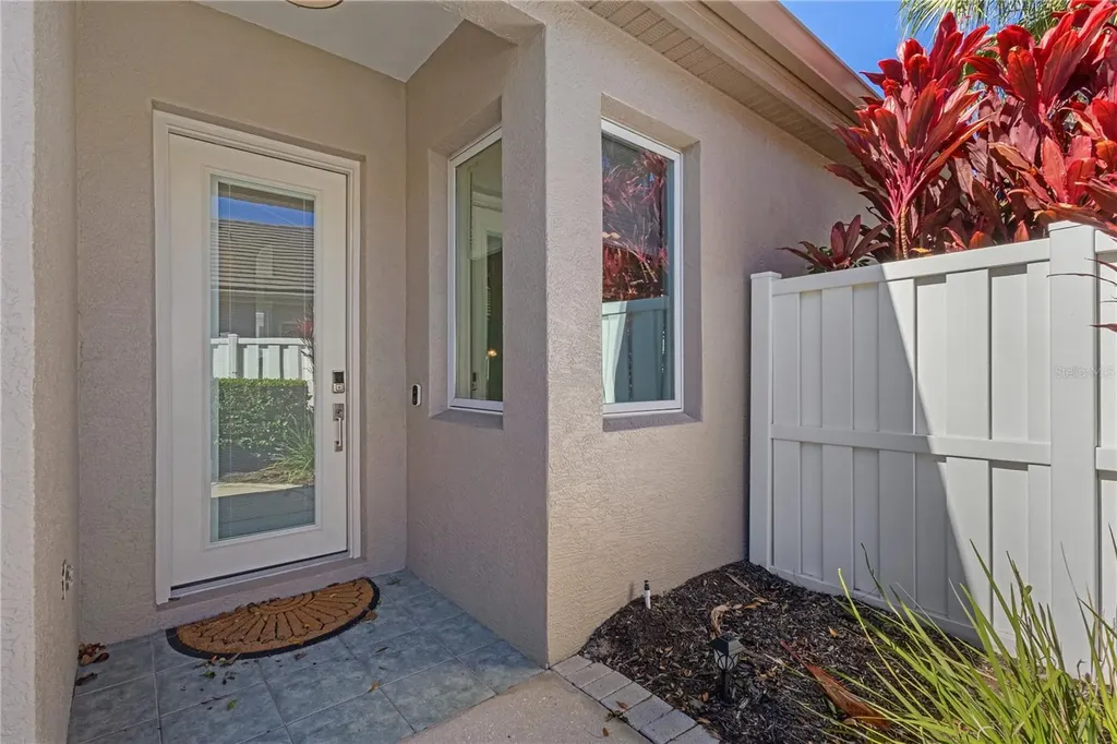 8733 49th Terrace East Bradenton FL 34211