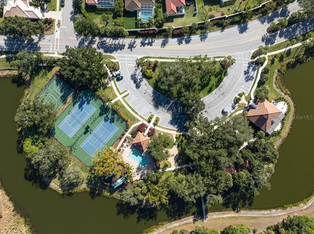 4708 Sweetmeadow Circle Sarasota FL 34238