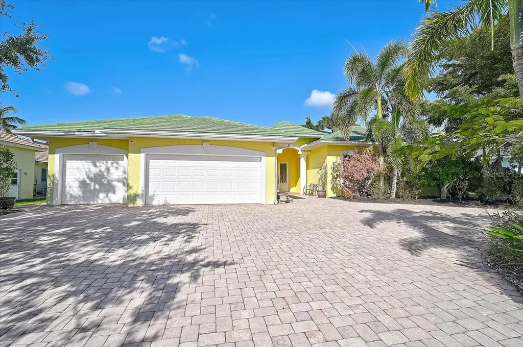 4708 Sweetmeadow Circle Sarasota FL 34238