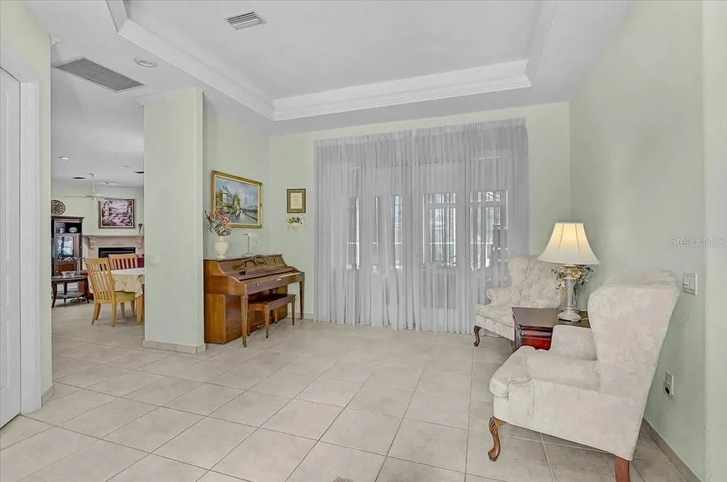4708 Sweetmeadow Circle Sarasota FL 34238