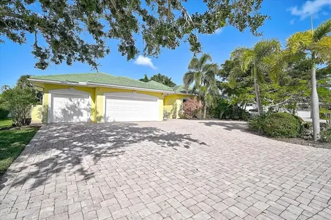 4708 Sweetmeadow Circle Sarasota FL 34238