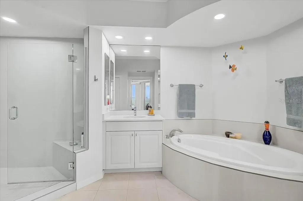 409 N Point Road Osprey FL 34229