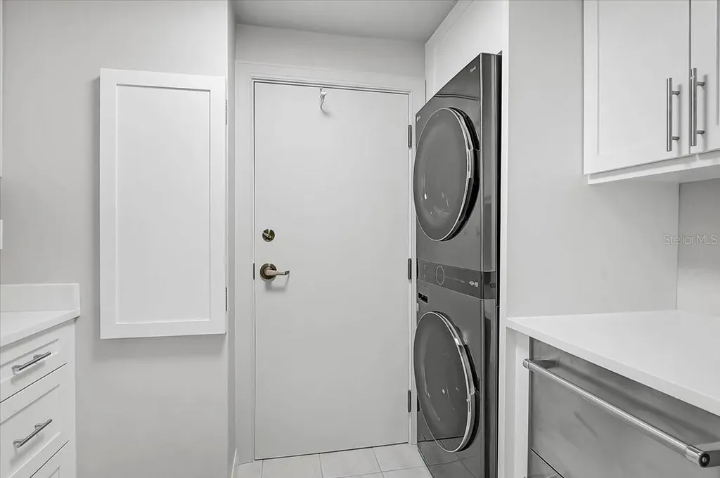 409 N Point Road Osprey FL 34229