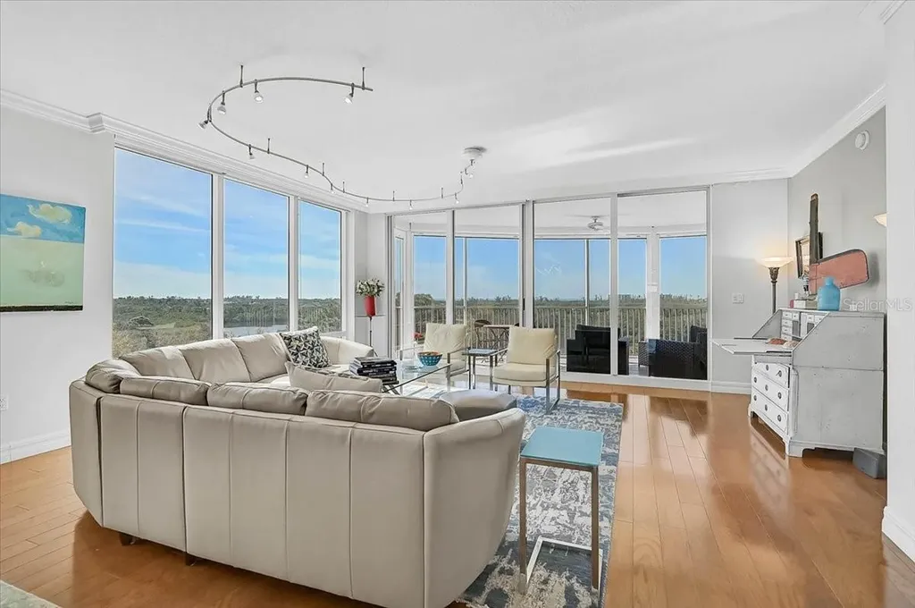 409 N Point Road Osprey FL 34229