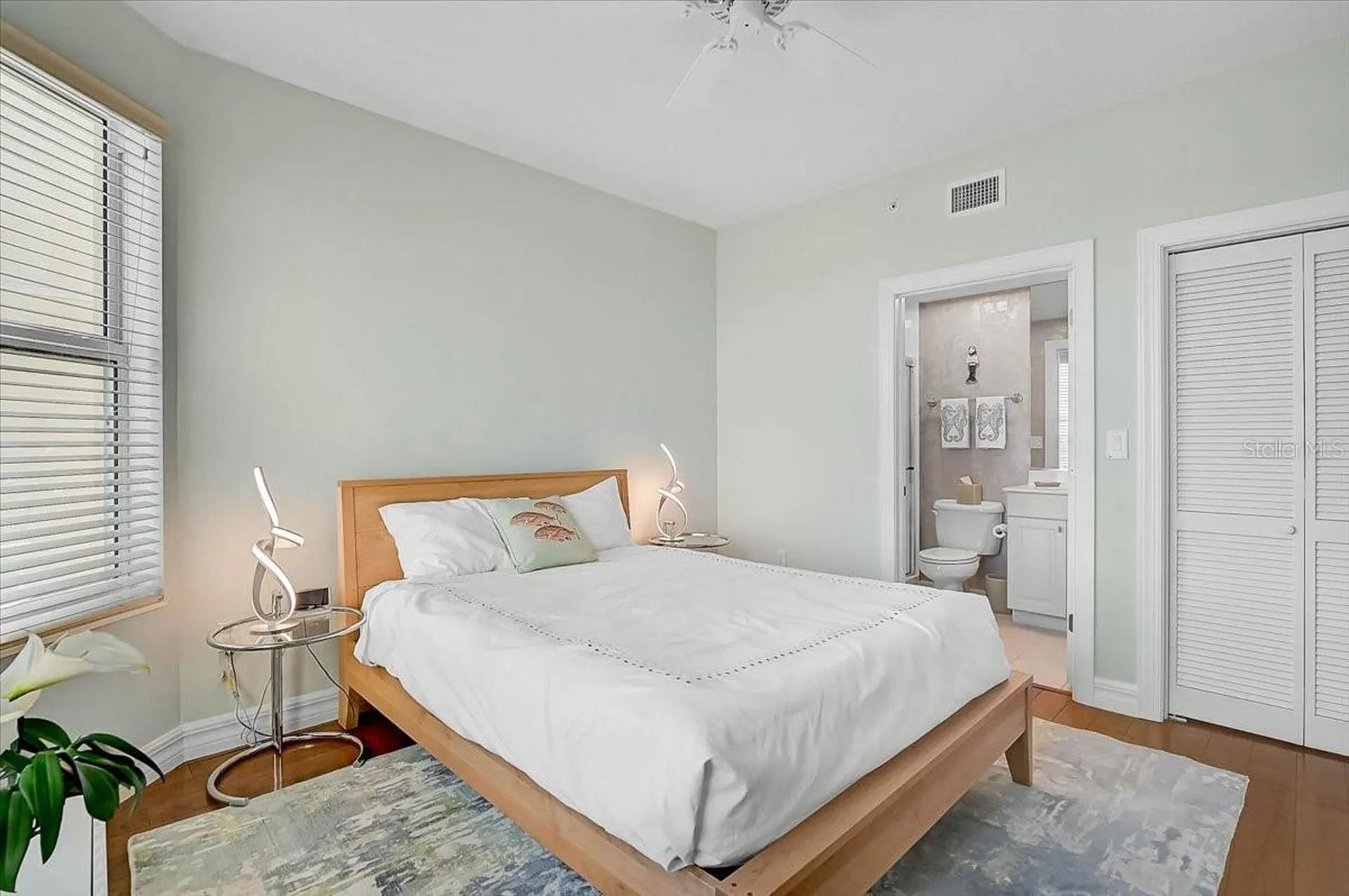 409 N Point Road Osprey FL 34229