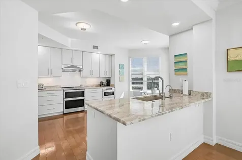 409 N Point Road Osprey FL 34229