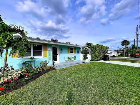 304 29th Street Holmes Beach FL 34217