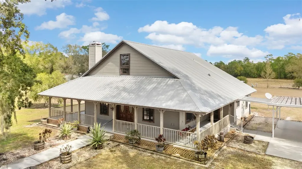 17620 Poyner Road N Polk City FL 33868