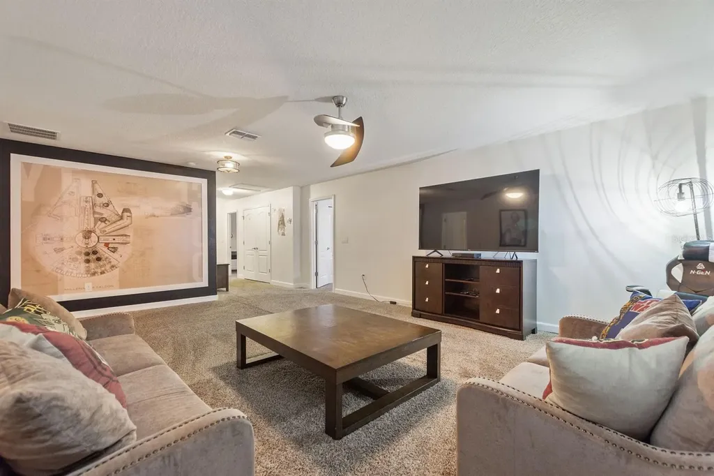 1464 Moon Valley Drive Davenport FL 33896