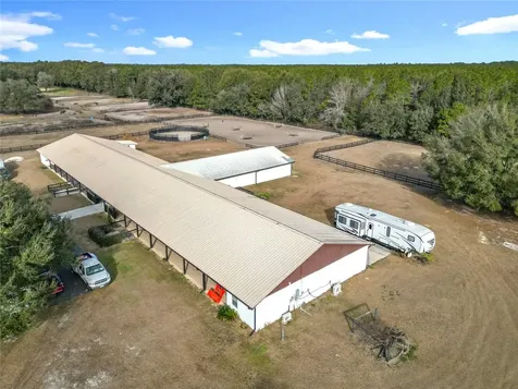 21051 SE 42nd Street Morriston FL 32668