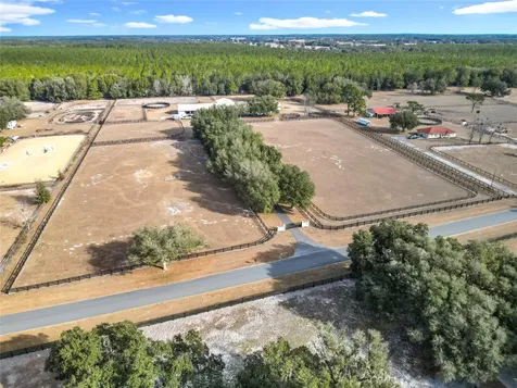 21051 SE 42nd Street Morriston FL 32668