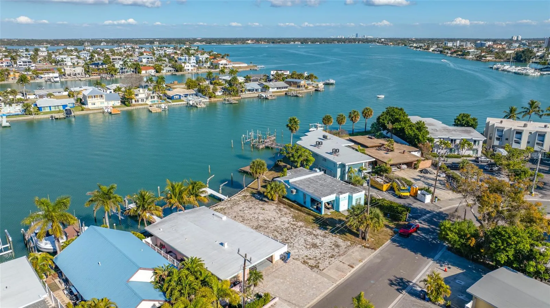 11075 3rd Street E Treasure Island FL 33706