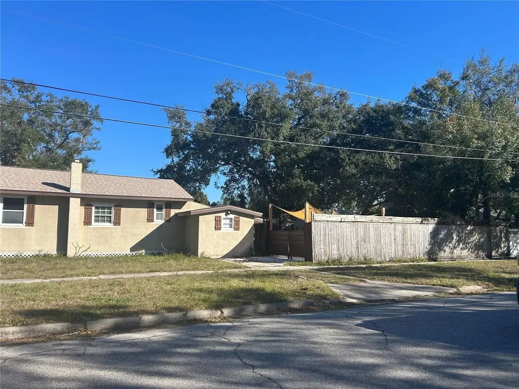 3324 W Marlin Avenue Tampa FL 33611