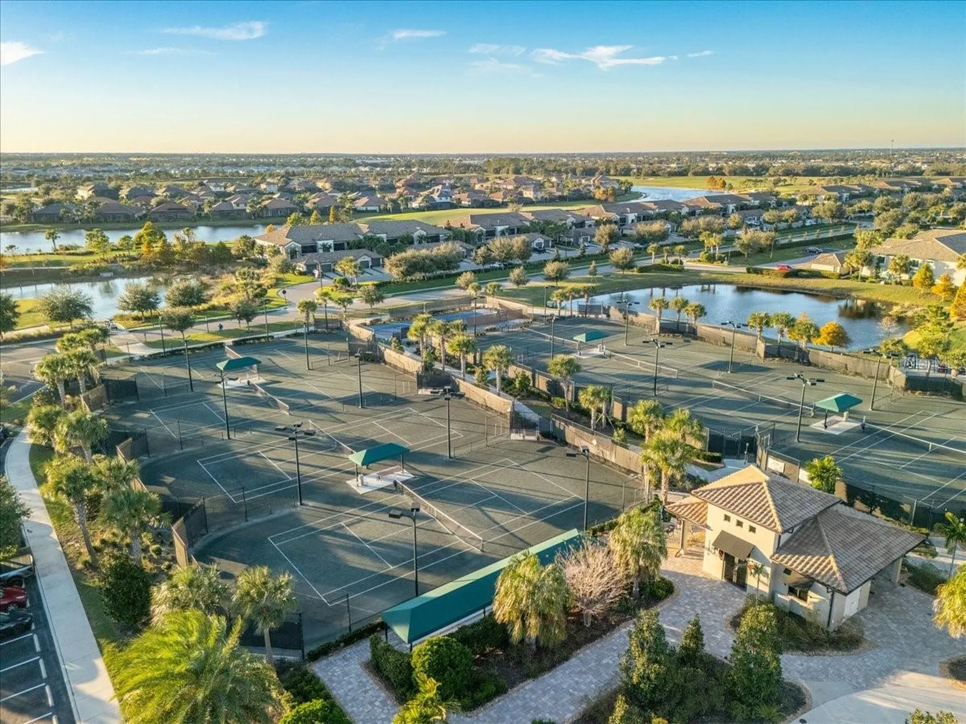 5711 Palmer Circle Bradenton FL 34211