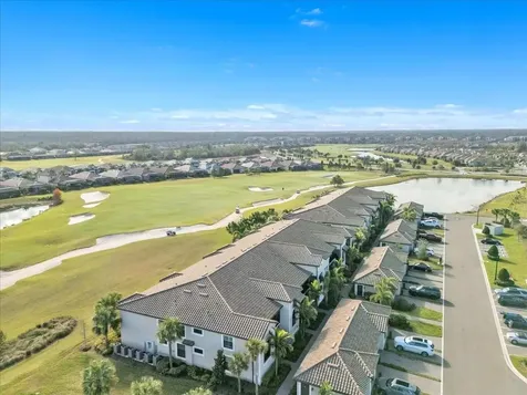 5711 Palmer Circle Bradenton FL 34211