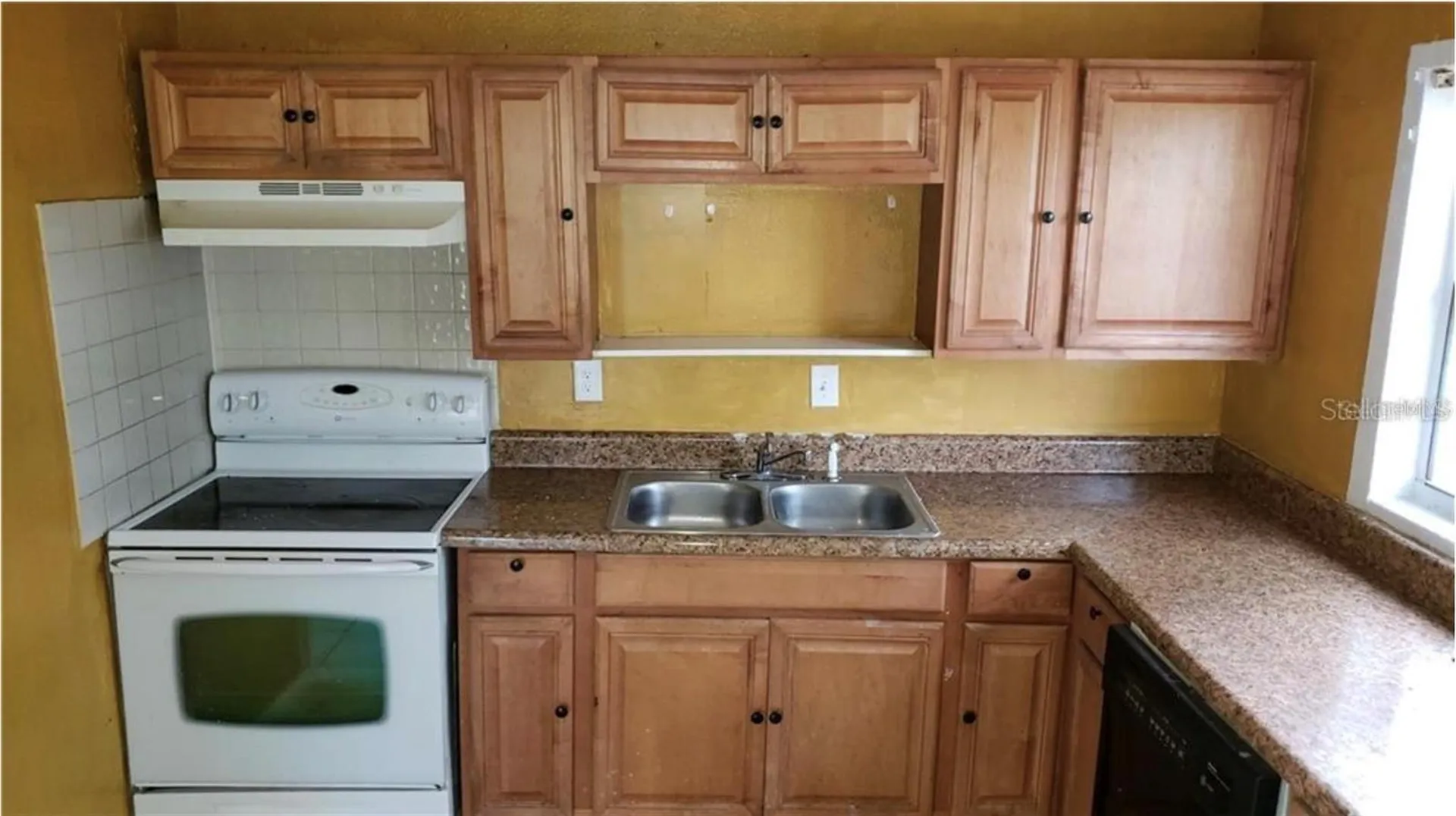 1102 Emeralda Road Orlando FL 32808