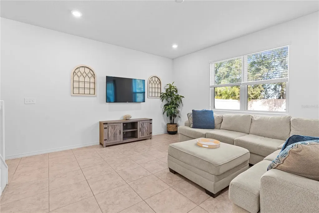 7612 Sunshine Bridge Avenue Gibsonton FL 33534