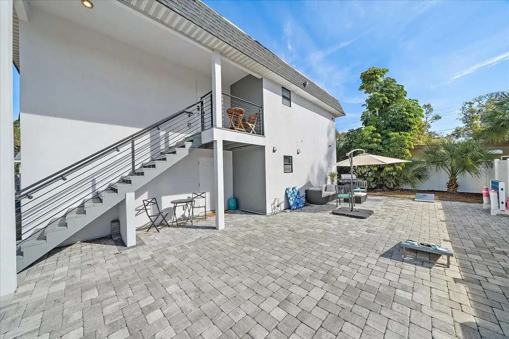 3710 Iroquois Avenue Sarasota FL 34234