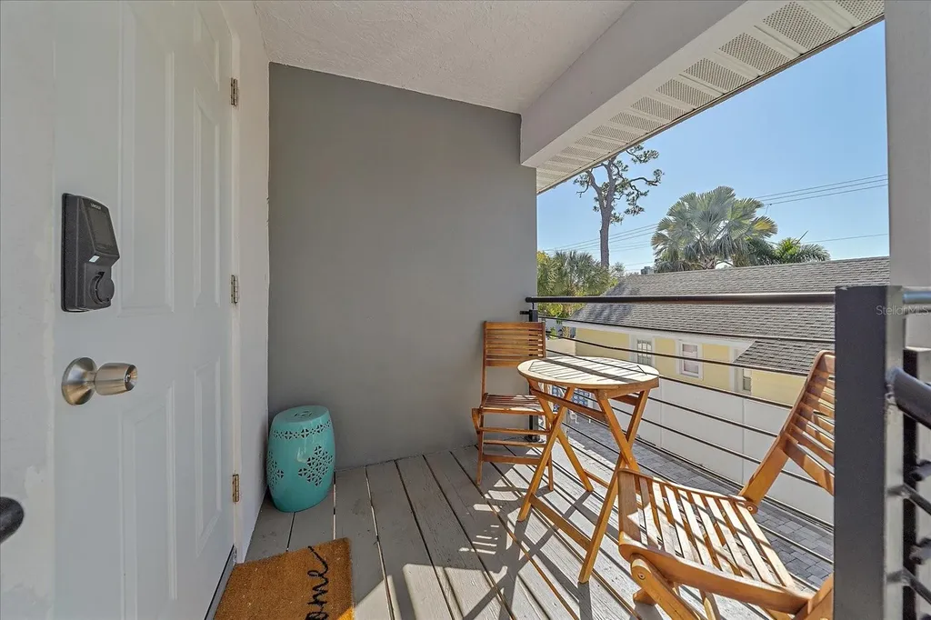 3710 Iroquois Avenue Sarasota FL 34234