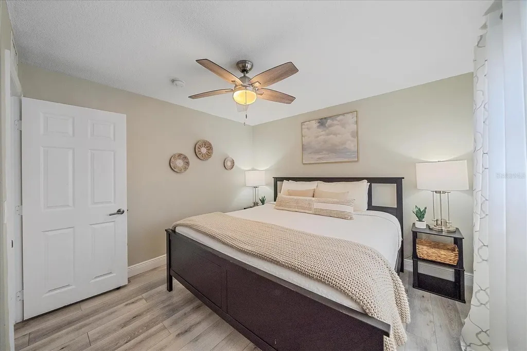 3710 Iroquois Avenue Sarasota FL 34234
