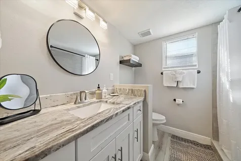 3710 Iroquois Avenue Sarasota FL 34234