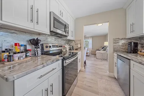 3710 Iroquois Avenue Sarasota FL 34234