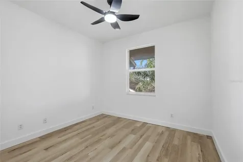 803 Fairwaycove Lane Bradenton FL 34212