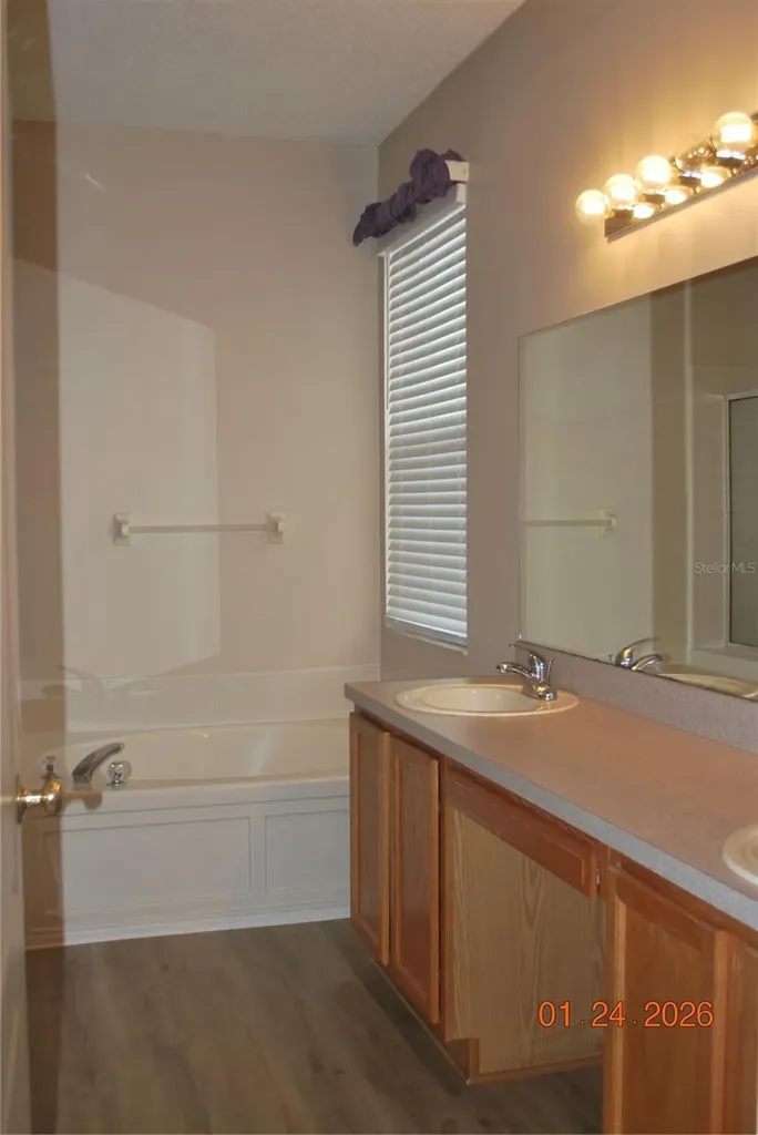 909 Grand Canyon Drive Valrico FL 33594