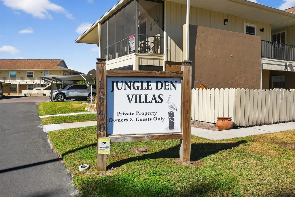 1640 Juno Trail Astor FL 32102