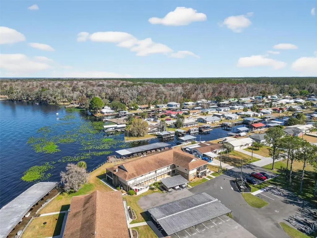 1640 Juno Trail Astor FL 32102