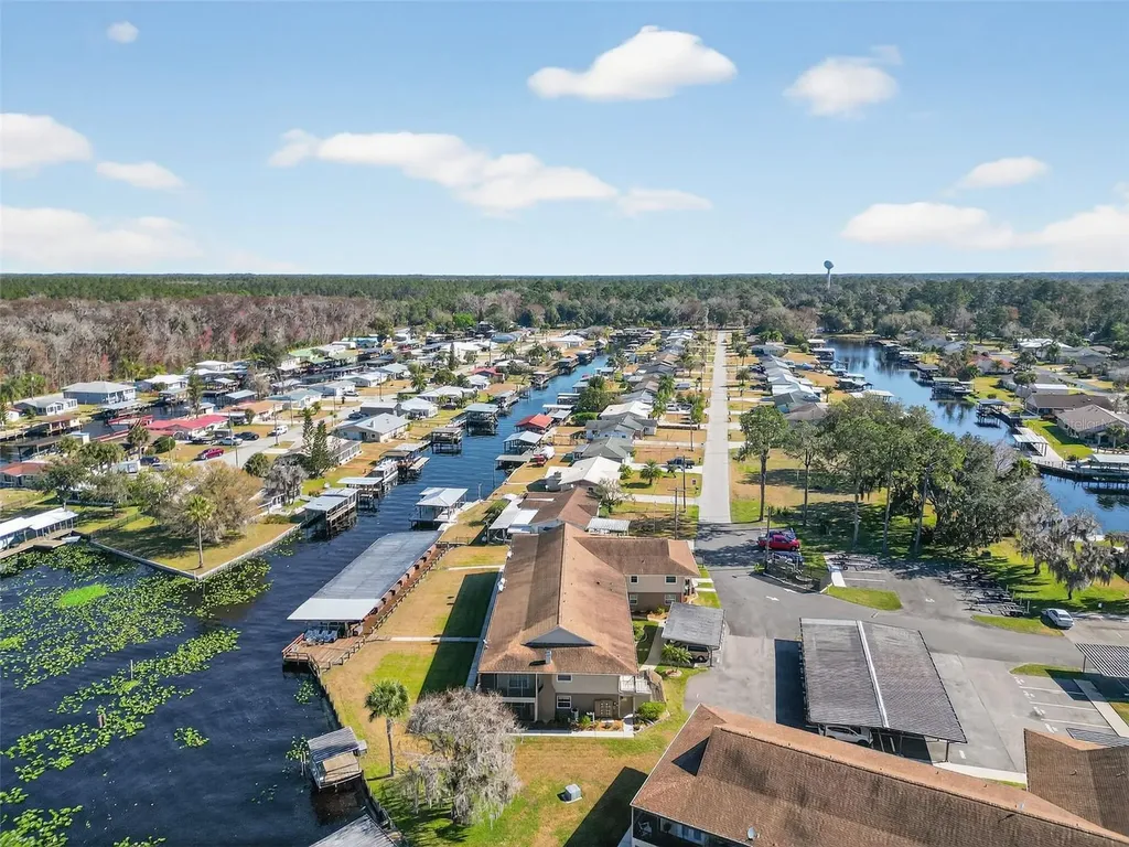 1640 Juno Trail Astor FL 32102