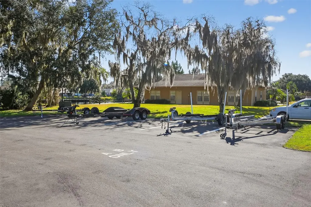 1640 Juno Trail Astor FL 32102