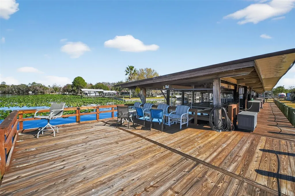 1640 Juno Trail Astor FL 32102
