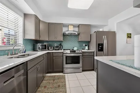 1640 Juno Trail Astor FL 32102