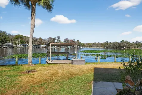 1640 Juno Trail Astor FL 32102