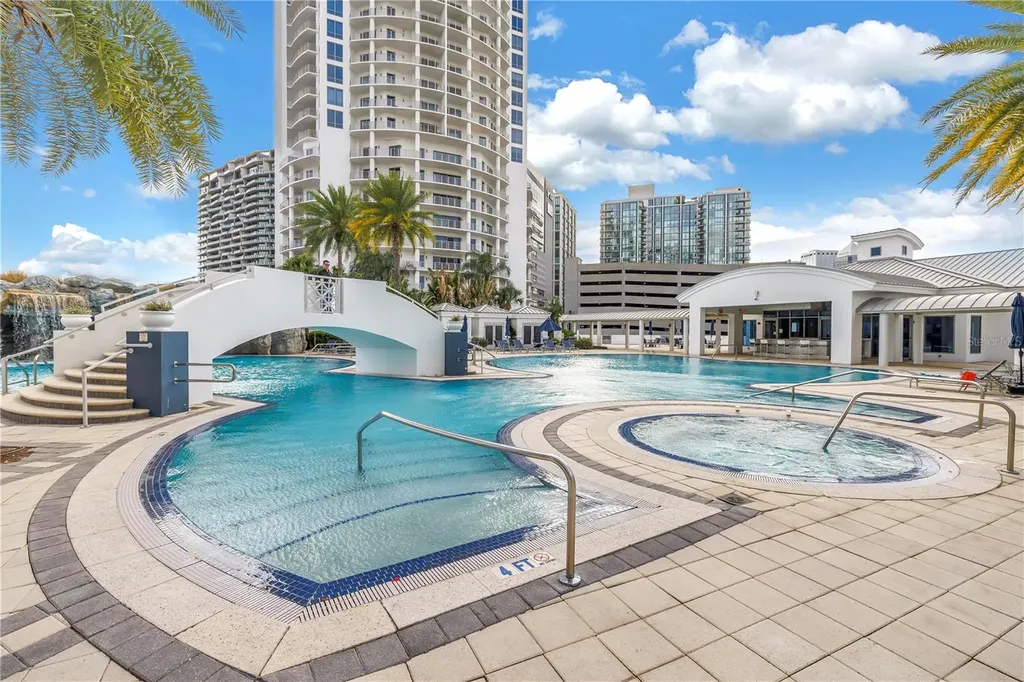 449 S 12th Street Tampa FL 33602
