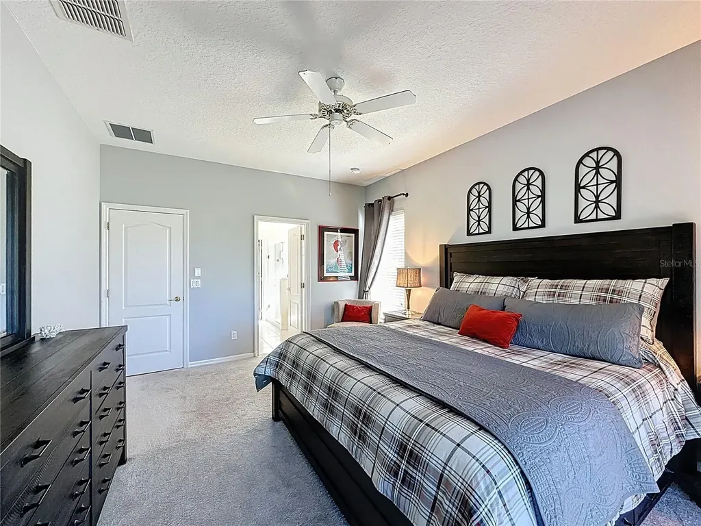 3842 Avon Court Clermont FL 34711