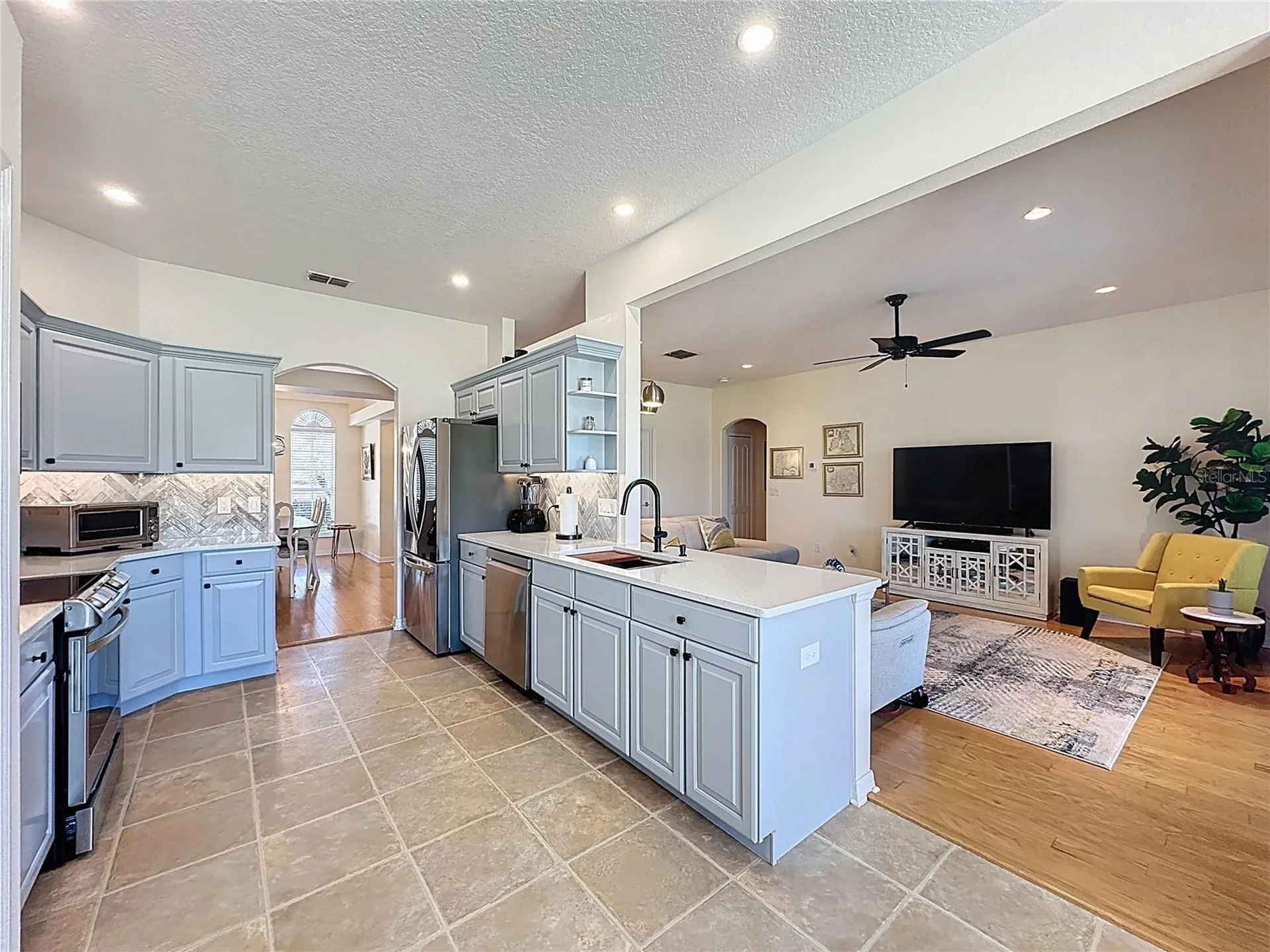 3842 Avon Court Clermont FL 34711