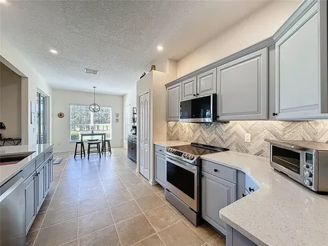 3842 Avon Court Clermont FL 34711