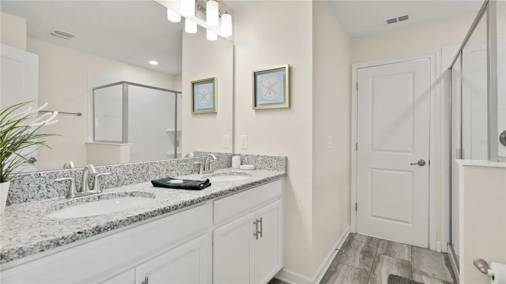 9098 Hazard Street Davenport FL 33896