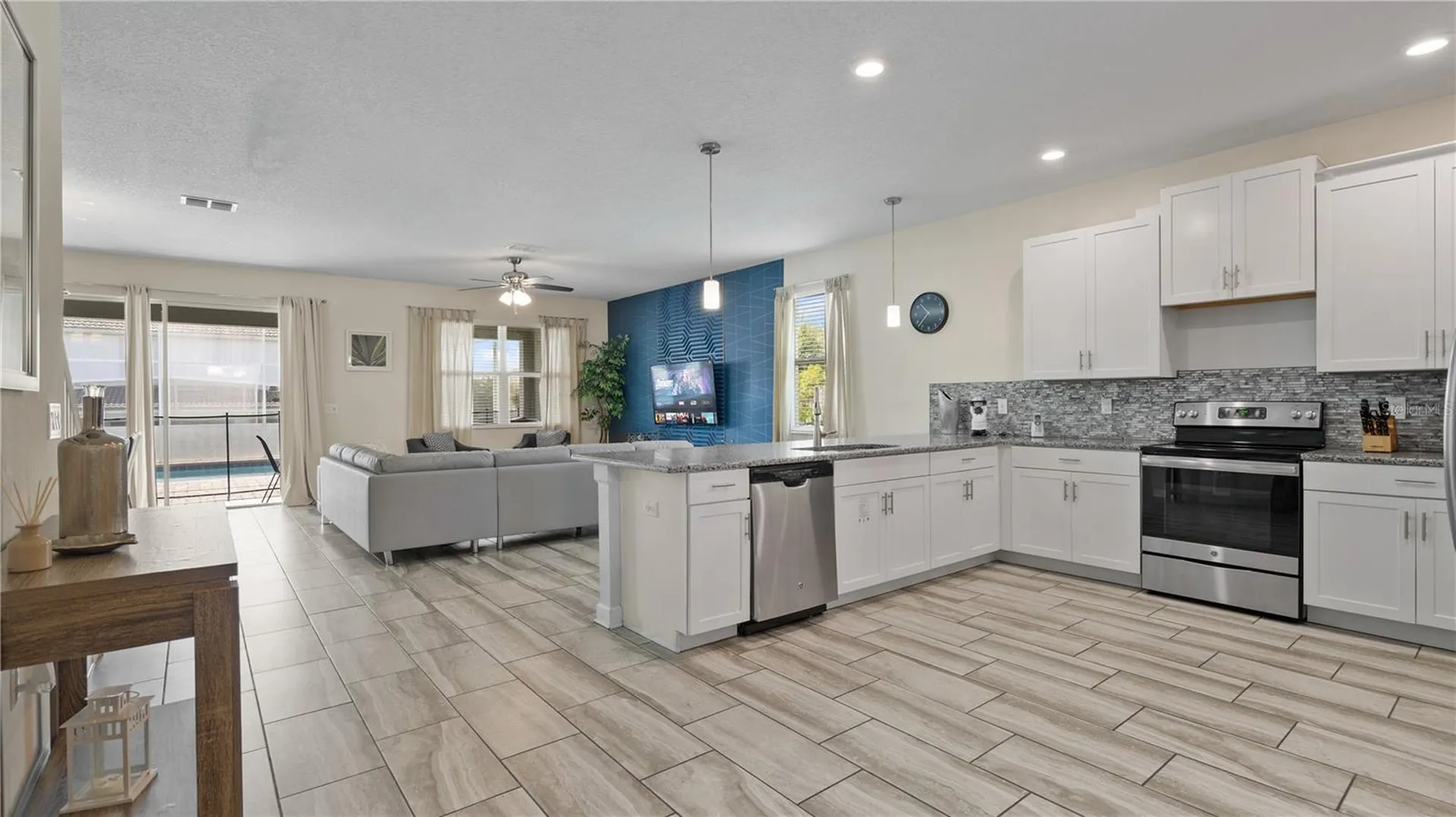 9098 Hazard Street Davenport FL 33896