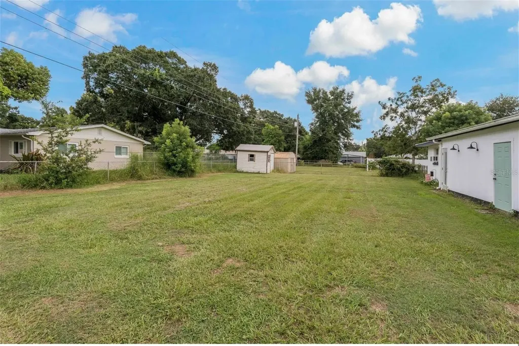 2285 Avenue C SW Winter Haven FL 33880
