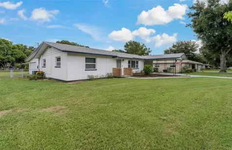 2285 Avenue C SW Winter Haven FL 33880
