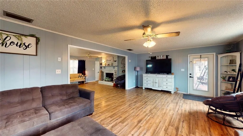 400 Wilson Street NE Fort Meade FL 33841
