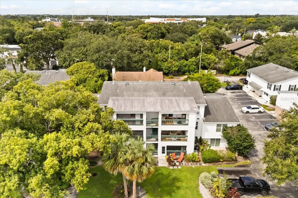 494 W Par Street Orlando FL 32804