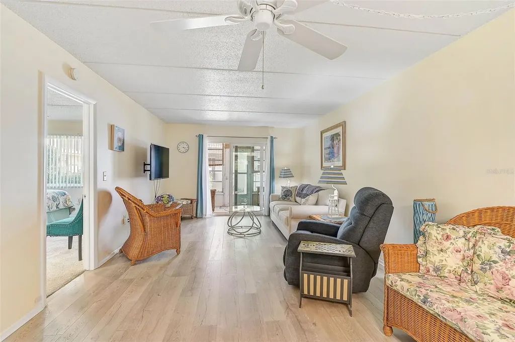 708 S Tamiami Trail Venice FL 34285