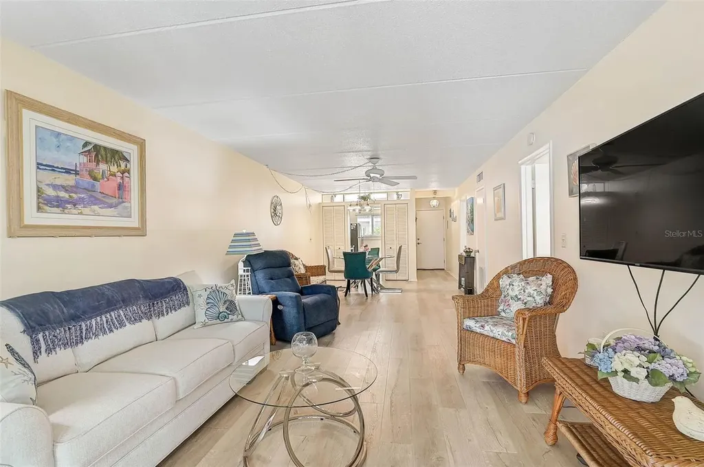 708 S Tamiami Trail Venice FL 34285