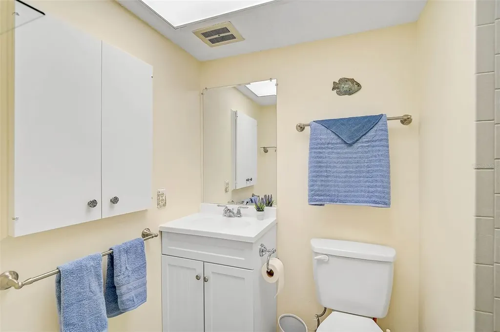708 S Tamiami Trail Venice FL 34285