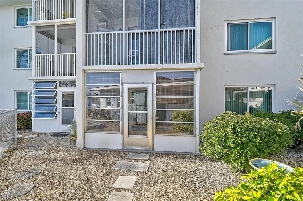 708 S Tamiami Trail Venice FL 34285